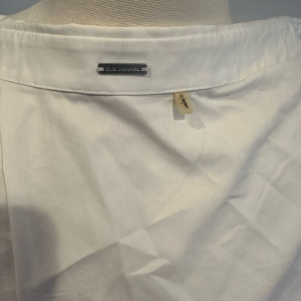 Elie Tahari Women’s White Sleeveless Button Down Blouse with Fringes Size Medium - Picture 6 of 11